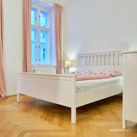 Chic Apartment - Near U3 Metro Wien Ngoại thất bức ảnh